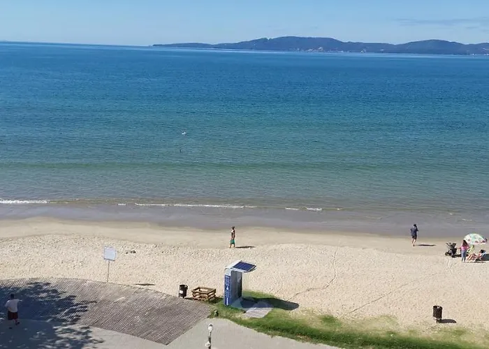 Apartamento 3 Quartos E 3 Sacadas De Frente Para O Mar Com Visao Panoramica De Toda Praia De Itapema