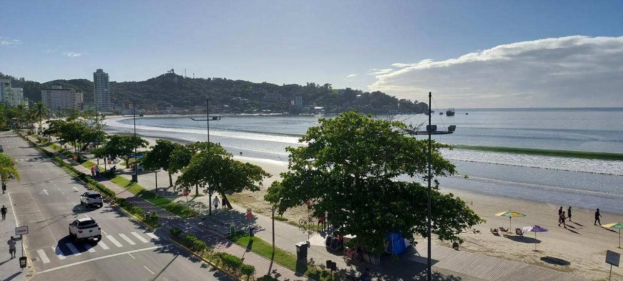 Panorama Mar: De 3 Quartos Com Vista De Apartment