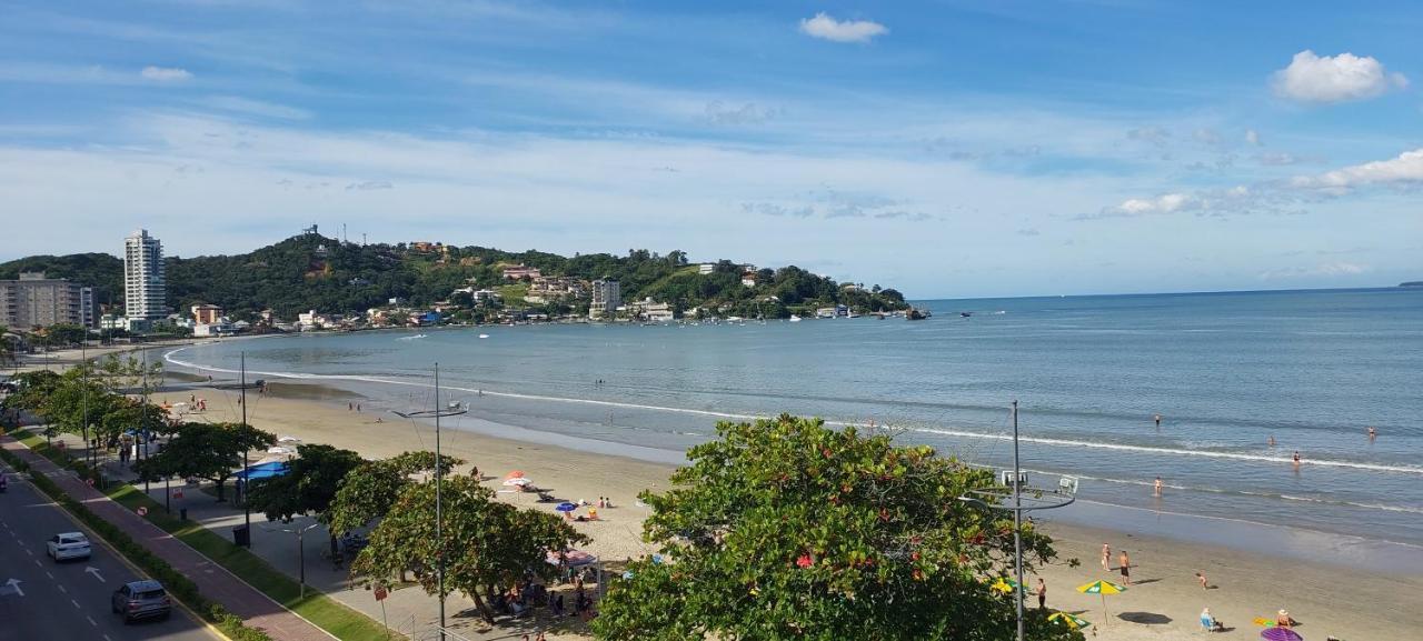 Panorama Mar: De 3 Quartos Com Vista De Apartment Itapema