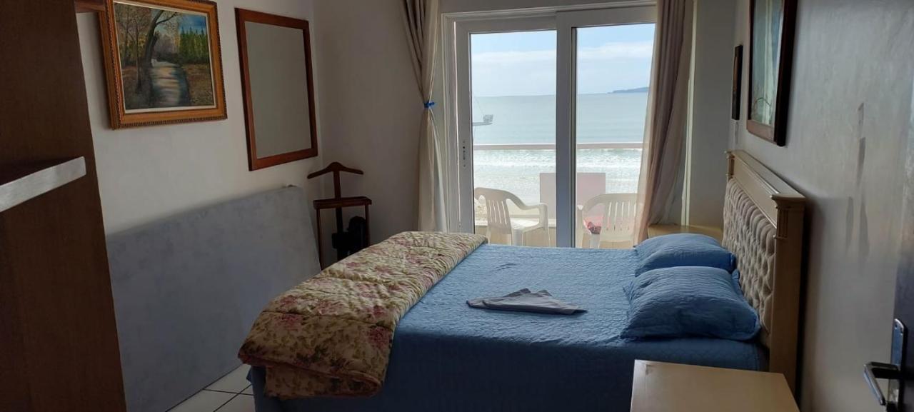 Panorama Mar: De 3 Quartos Com Vista De Apartment *