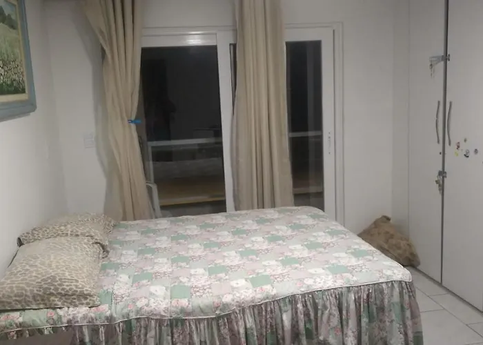 Apartamento 3 Quartos E 3 Sacadas De Frente Para O Mar Com Visao Panoramica De Toda Praia De Itapema