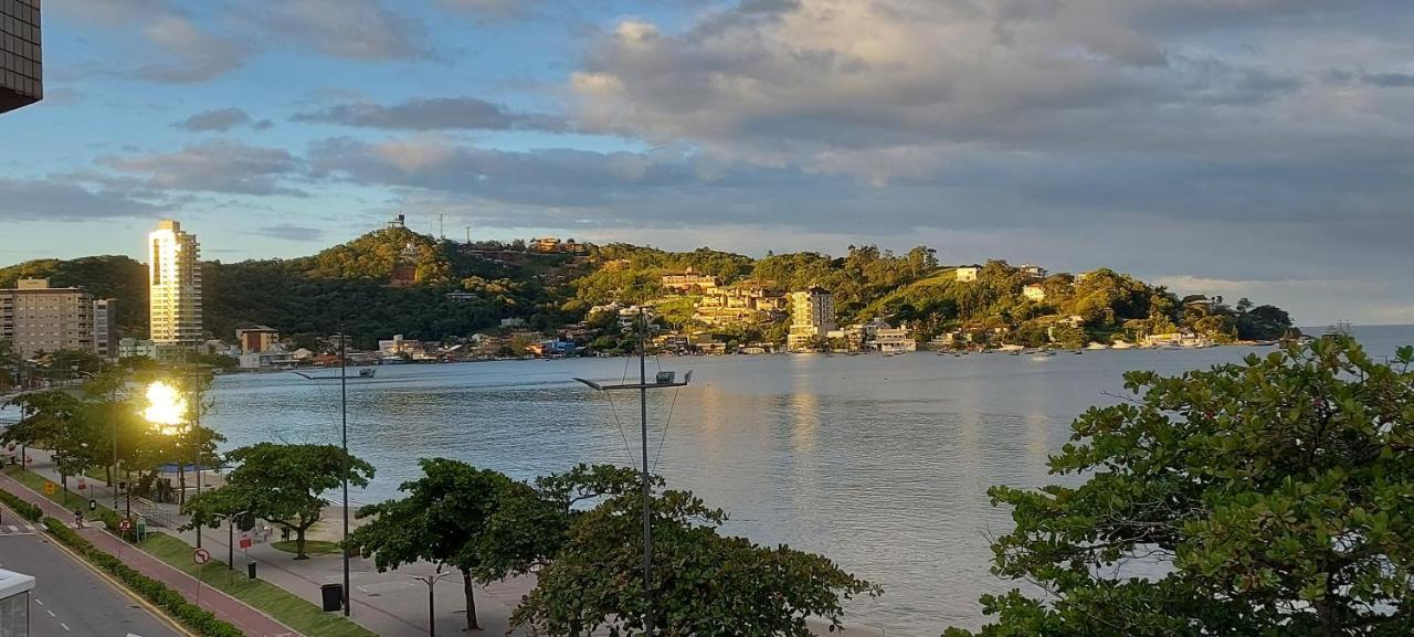 Apartamento 3 Quartos E 3 Sacadas De Frente O Mar Com Visao Panoramica De Toda De