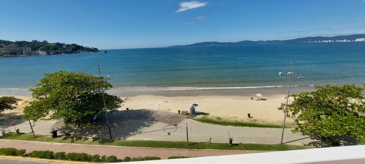 3 Quartos E 3 Sacadas De Frente O Mar Com Visao Panoramica De Toda De
